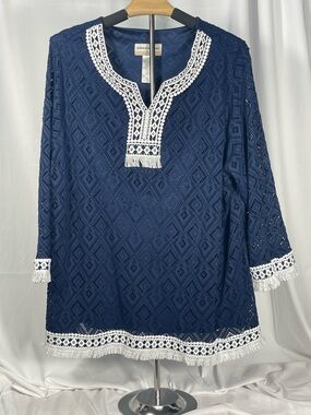 Alfred Dunner Navy Crochet Tunic with White Fringe Trim stunning boho flowy